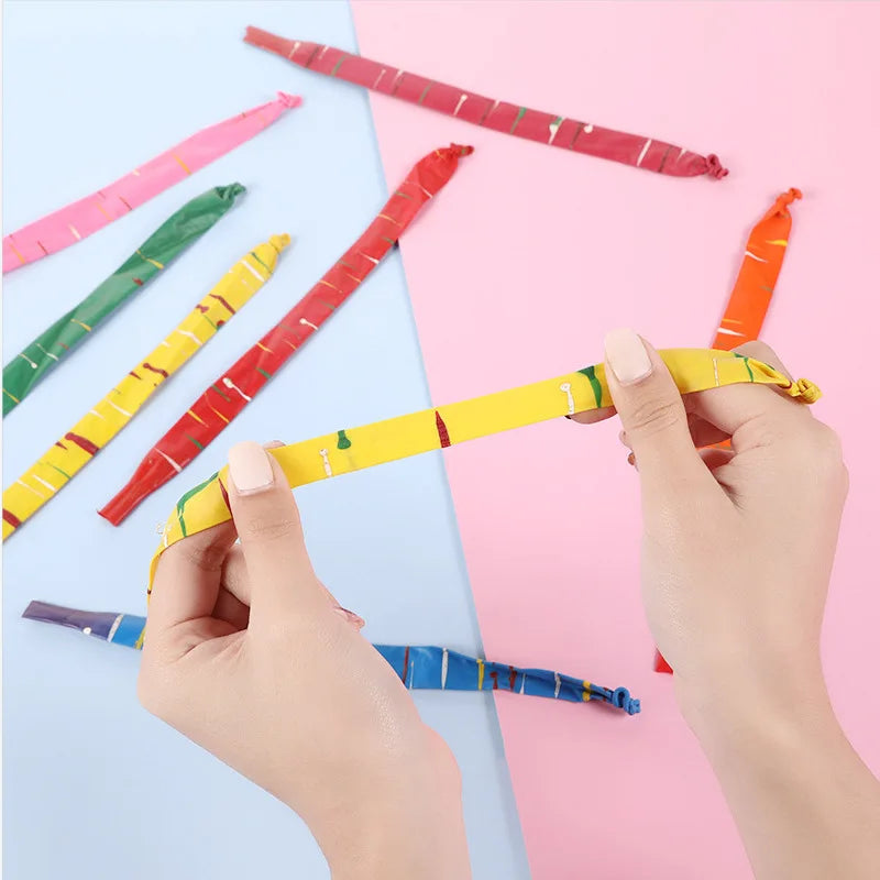 100Pcs Fun Rocket Screaming Balloon Bright Color Balloon Rocket Giant Flying Whistle Balloons Go Up To The Sky Kids Party Toys